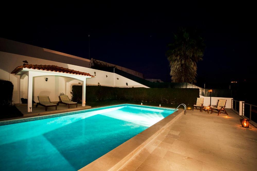 Beachouse - Surf, Bed & Breakfast Ericeira Eksteriør billede