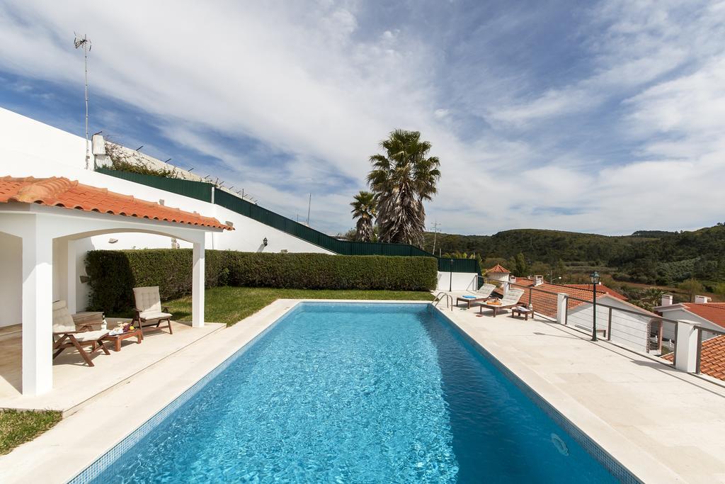 Beachouse - Surf, Bed & Breakfast Ericeira Eksteriør billede