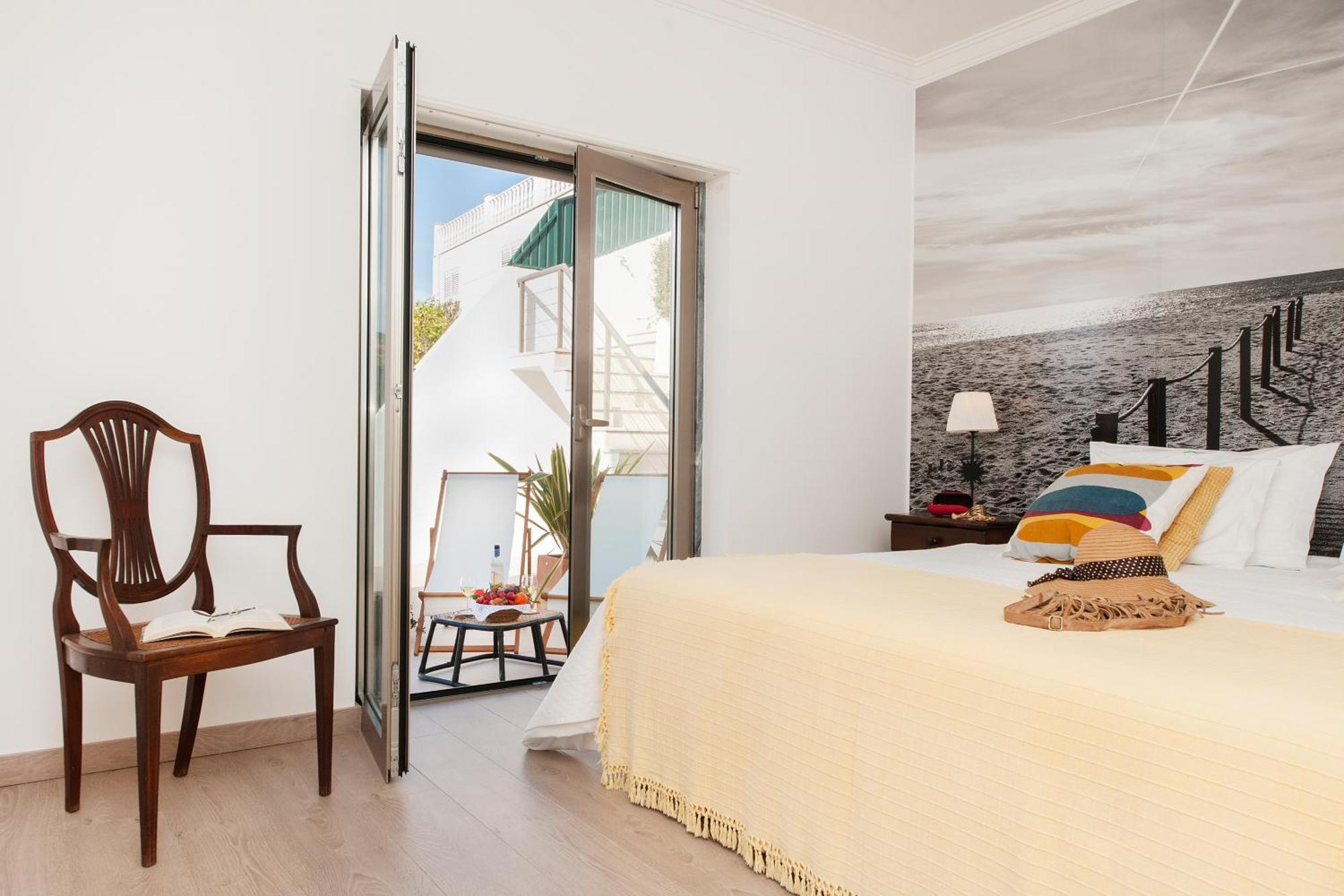 Beachouse - Surf, Bed & Breakfast Ericeira Eksteriør billede