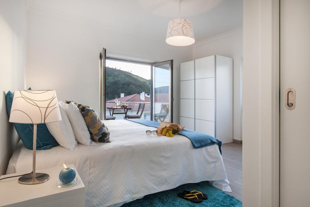 Beachouse - Surf, Bed & Breakfast Ericeira Værelse billede