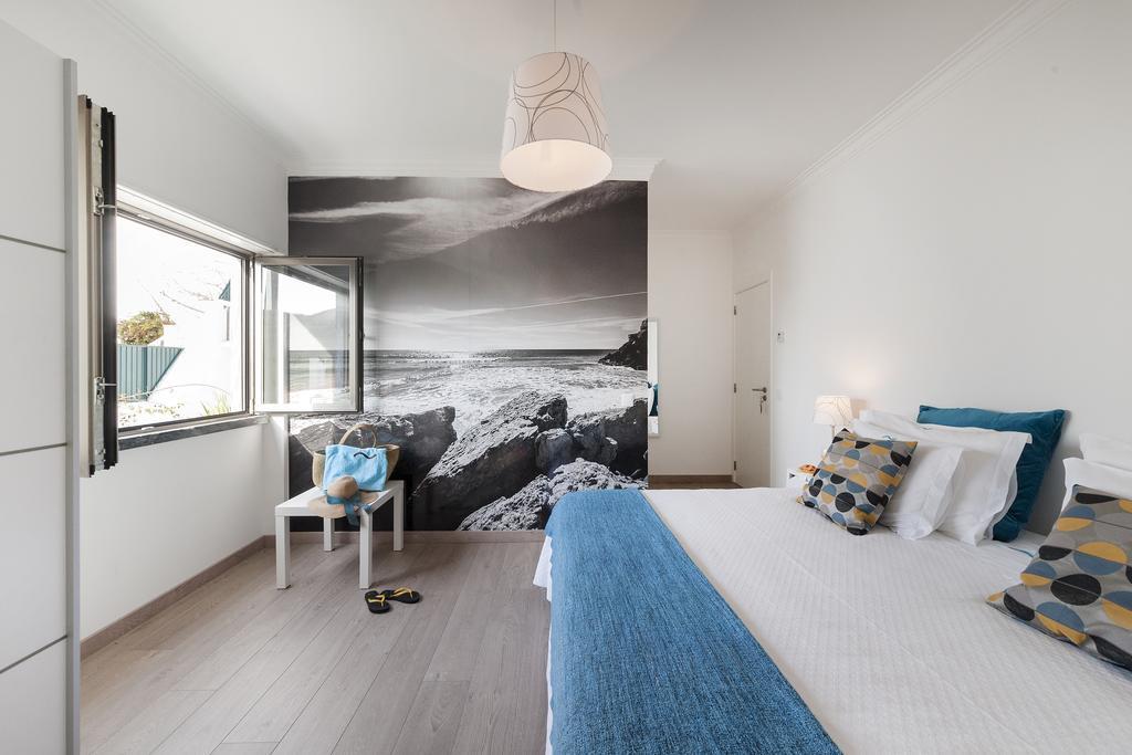 Beachouse - Surf, Bed & Breakfast Ericeira Værelse billede