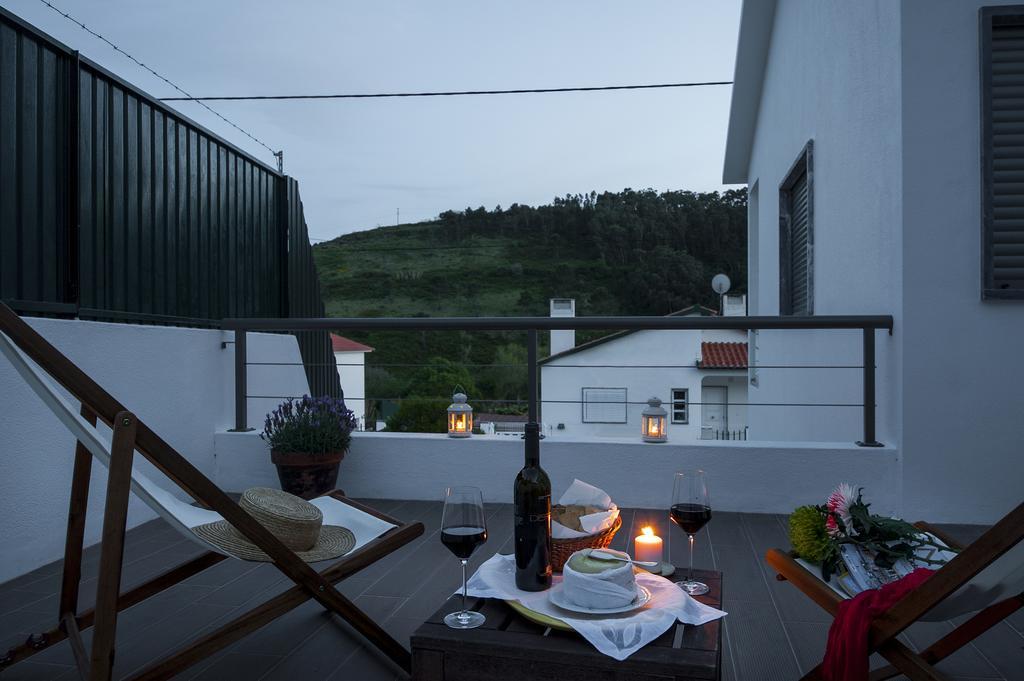 Beachouse - Surf, Bed & Breakfast Ericeira Eksteriør billede