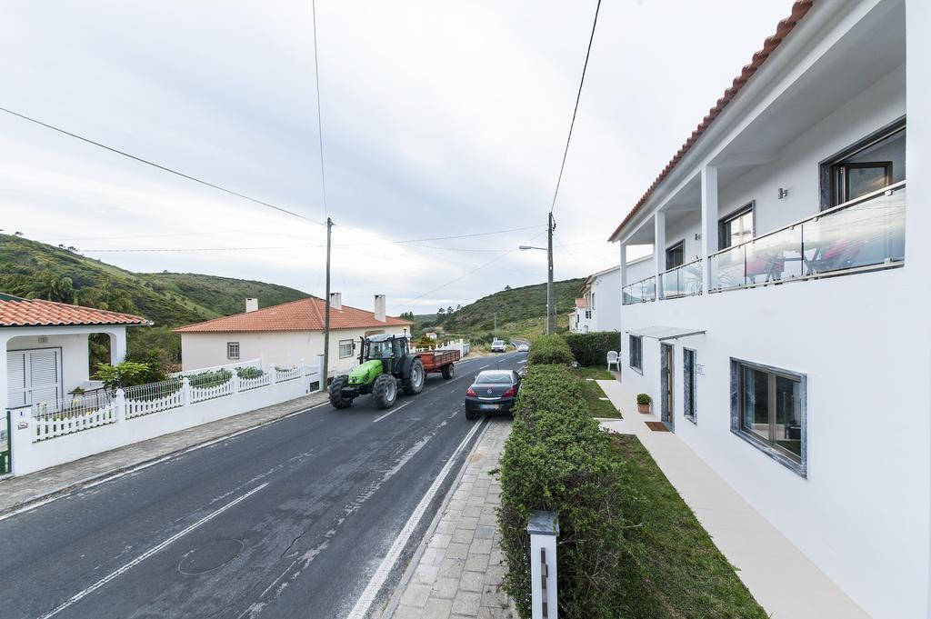 Beachouse - Surf, Bed & Breakfast Ericeira Eksteriør billede